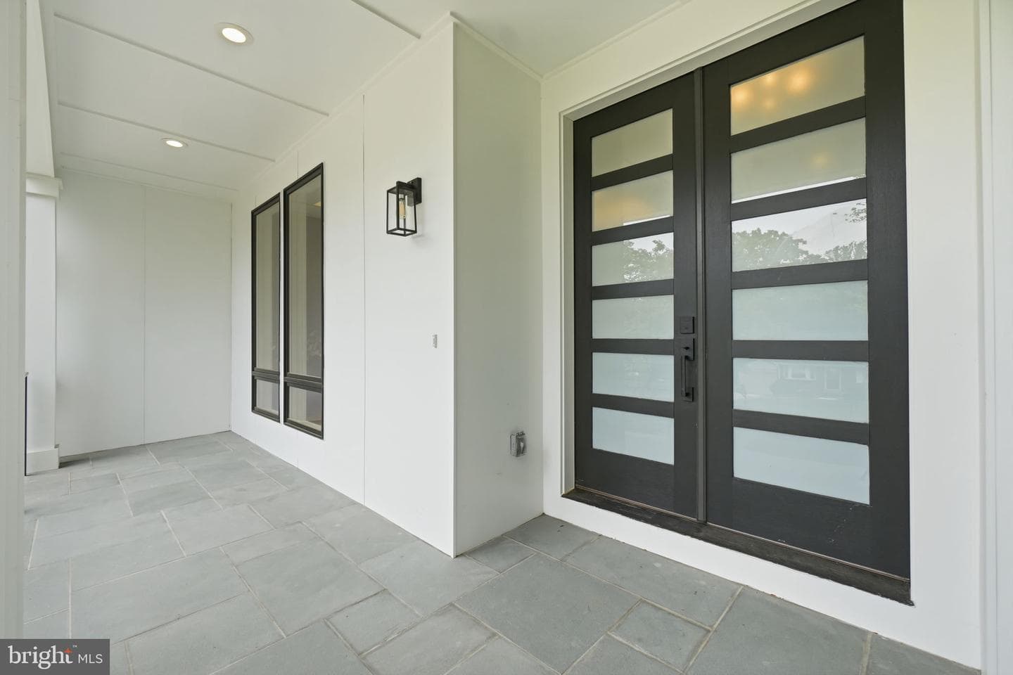 7306 Sportsman Drive photo 4