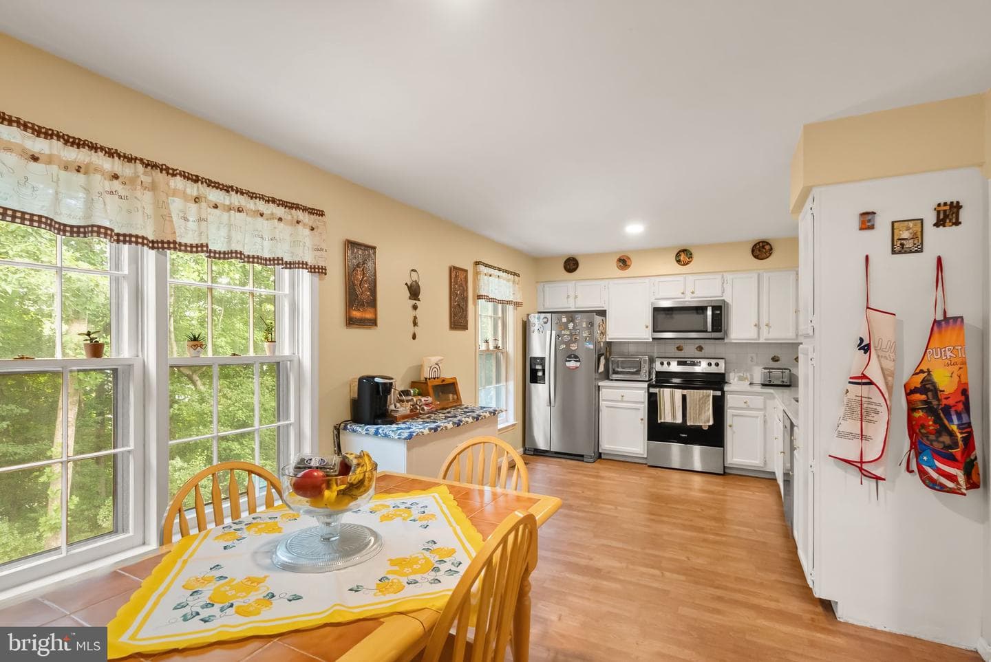 5633 Sutherland Court photo 25