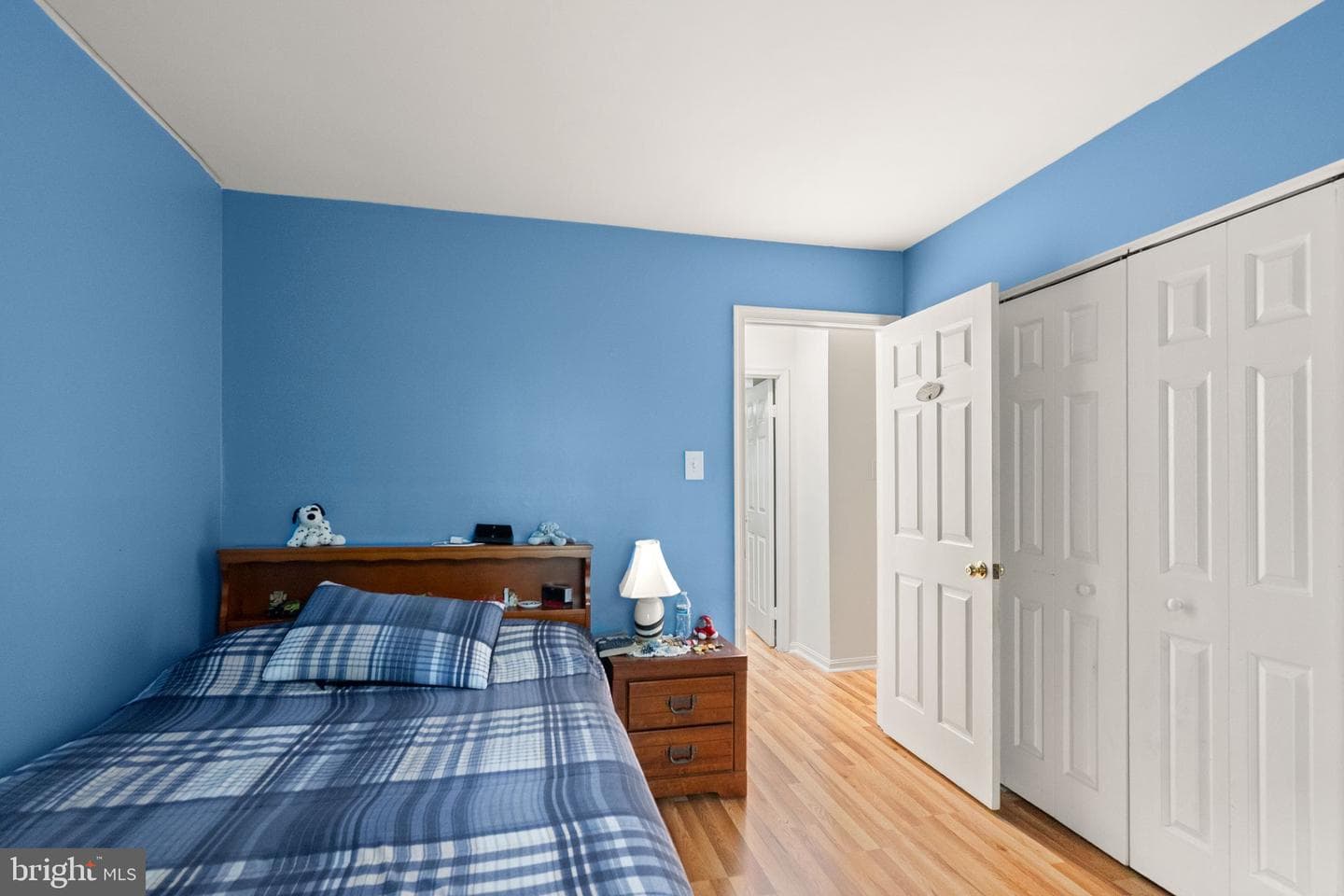 5633 Sutherland Court photo 38