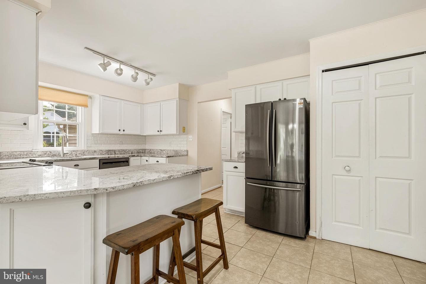 5250 Lewisham Road, Fairfax