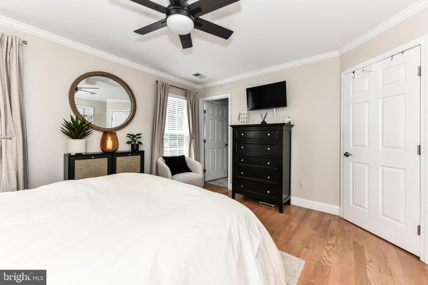 3795 Shannons Way photo 28