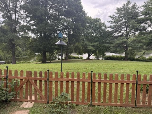 5546 Kendrick Lane, Burke