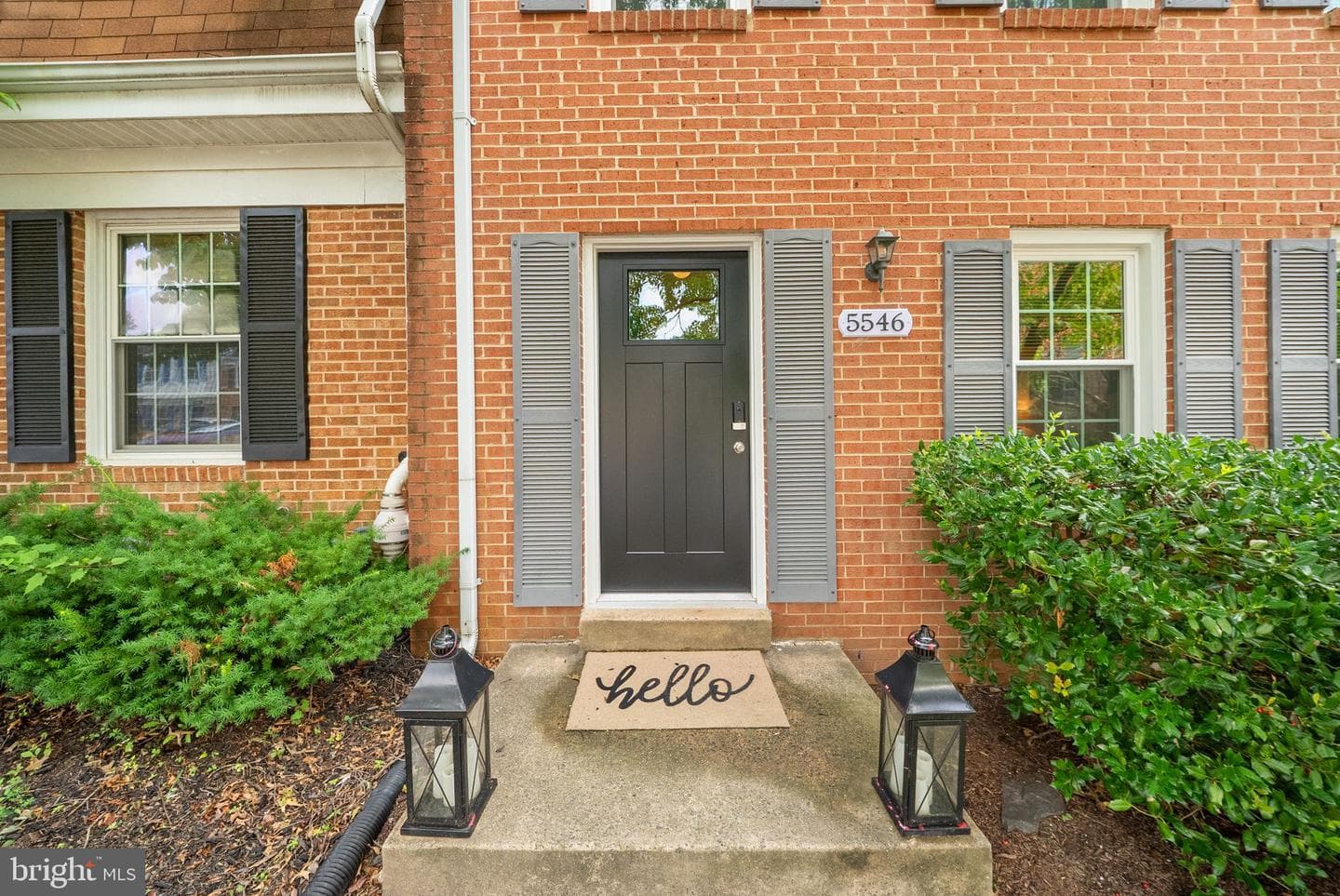 5546 Kendrick Lane photo 4