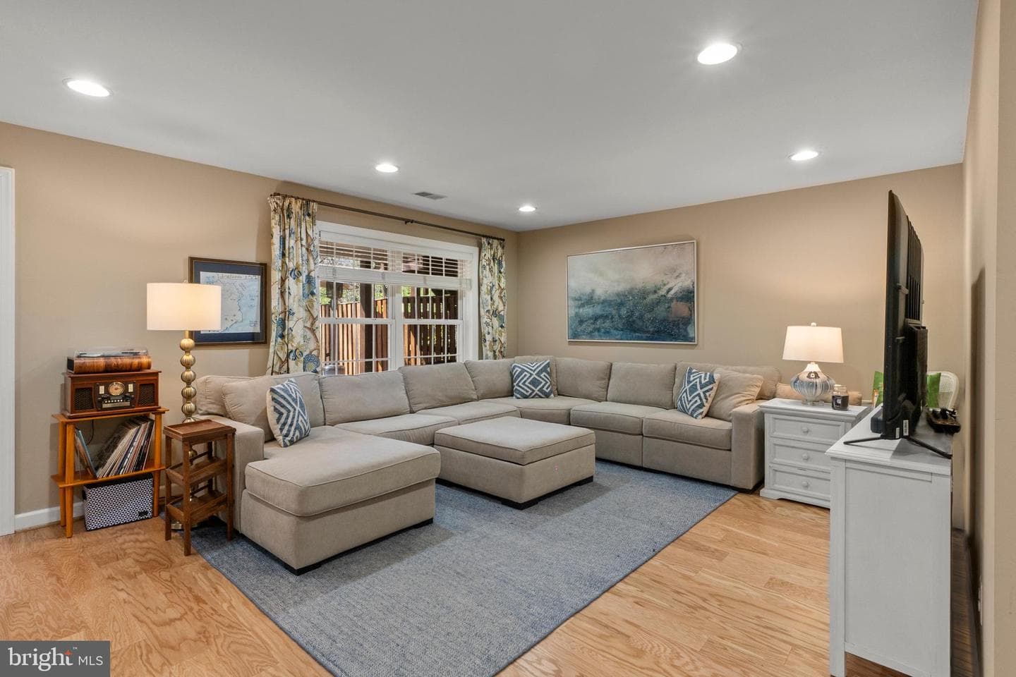 3786 Elmwood Towne Way photo 32
