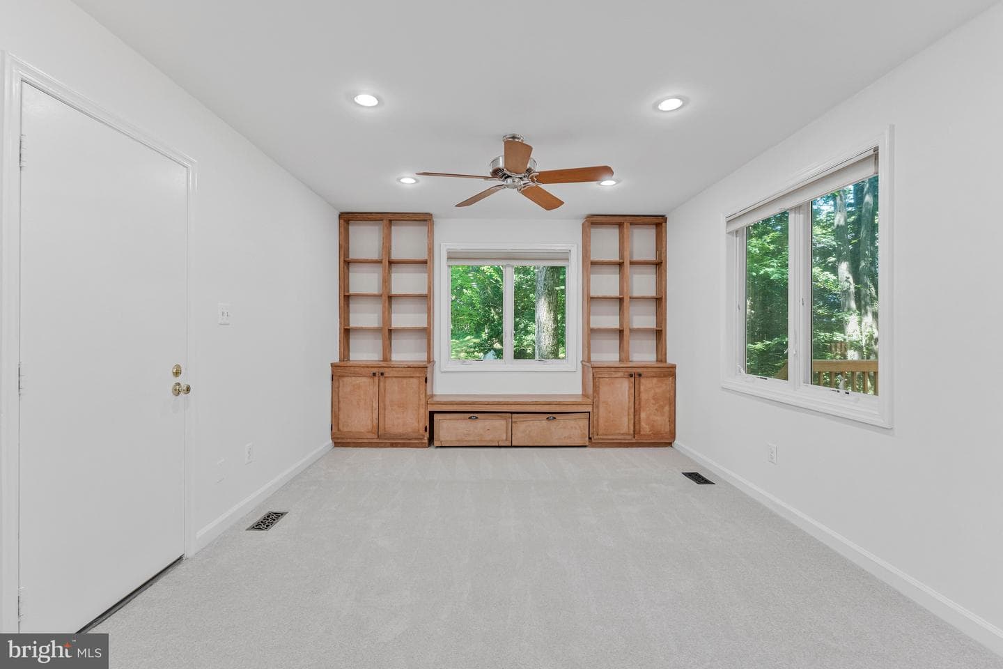 4300 Tartan Oak Court photo 13