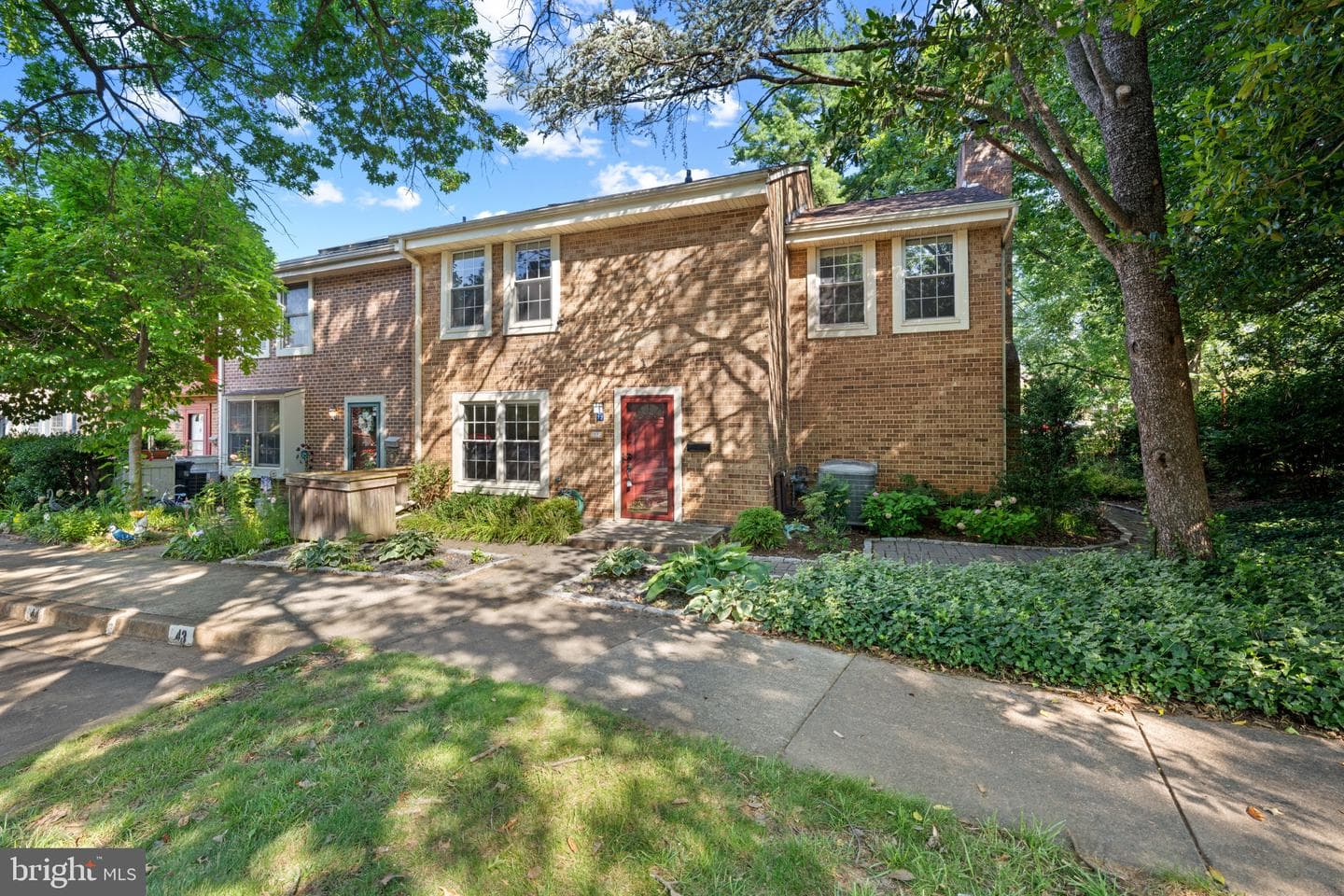 2172 Golf Course Drive, Reston
