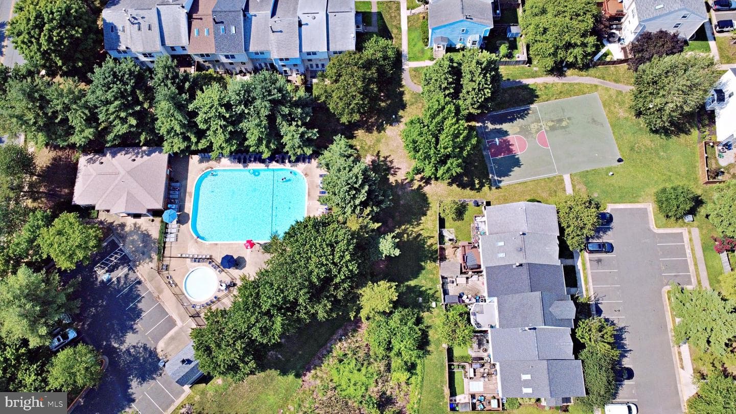 13906 Preacher Chapman Place photo 5