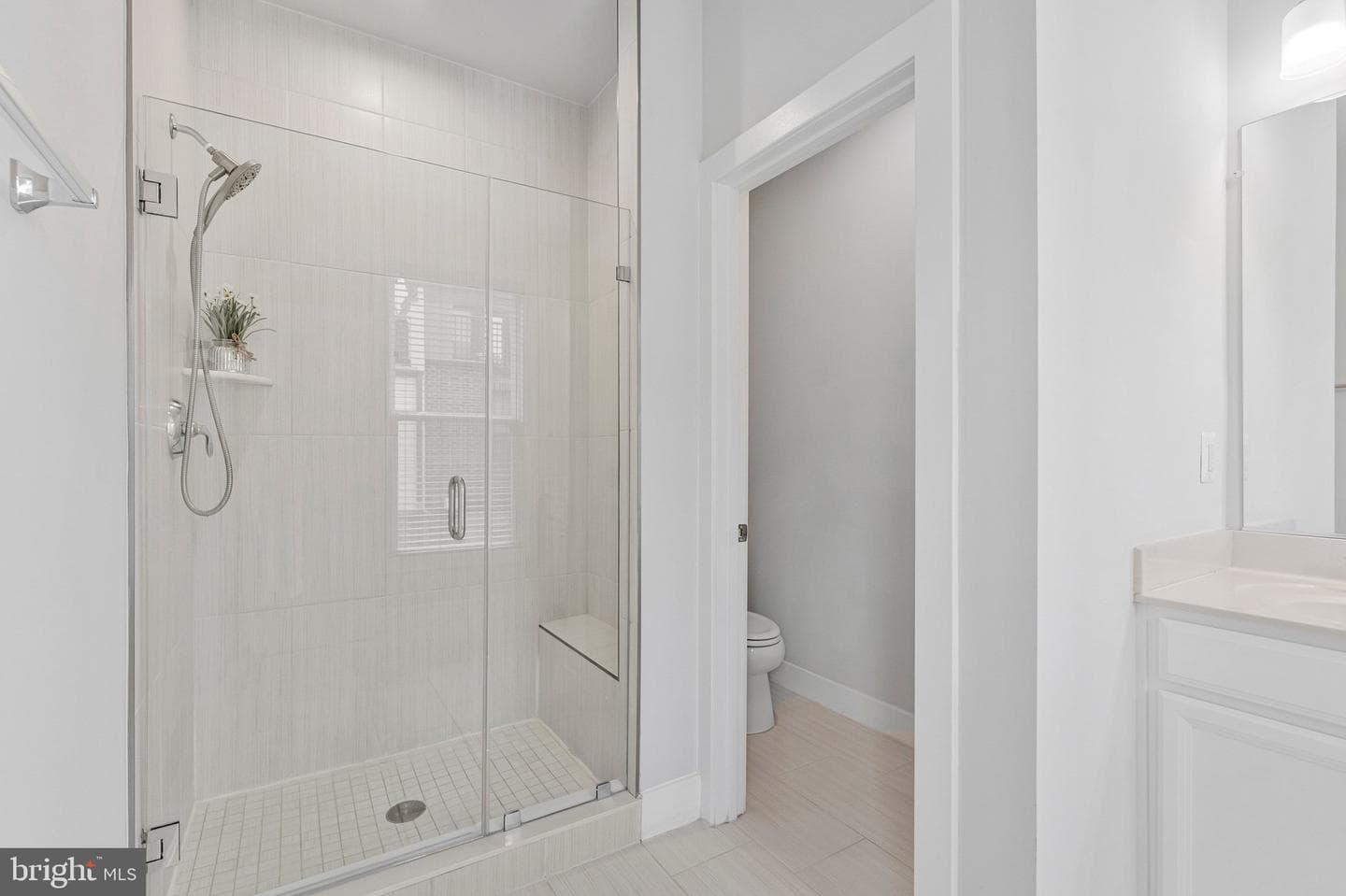 2383 Liberty Loop photo 27