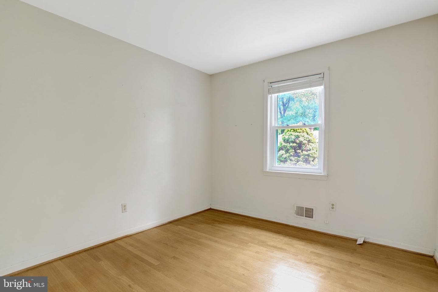 6104 Juneberry Court photo 48