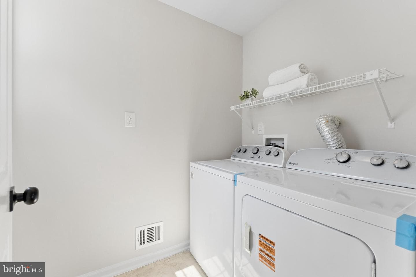 8523 Hooes Road photo 22