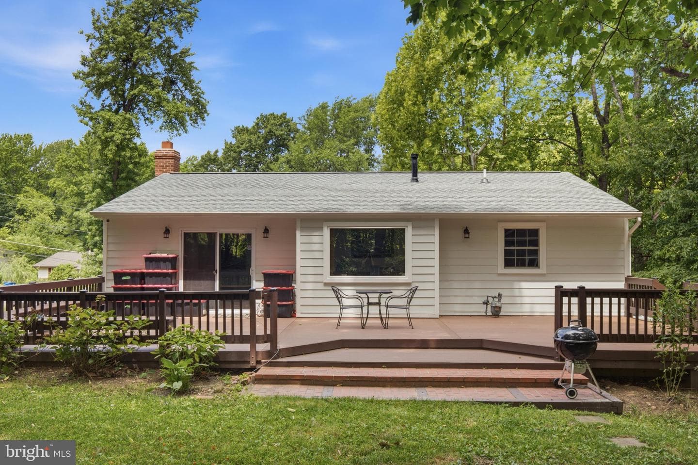 4529 Eaton Place photo 3