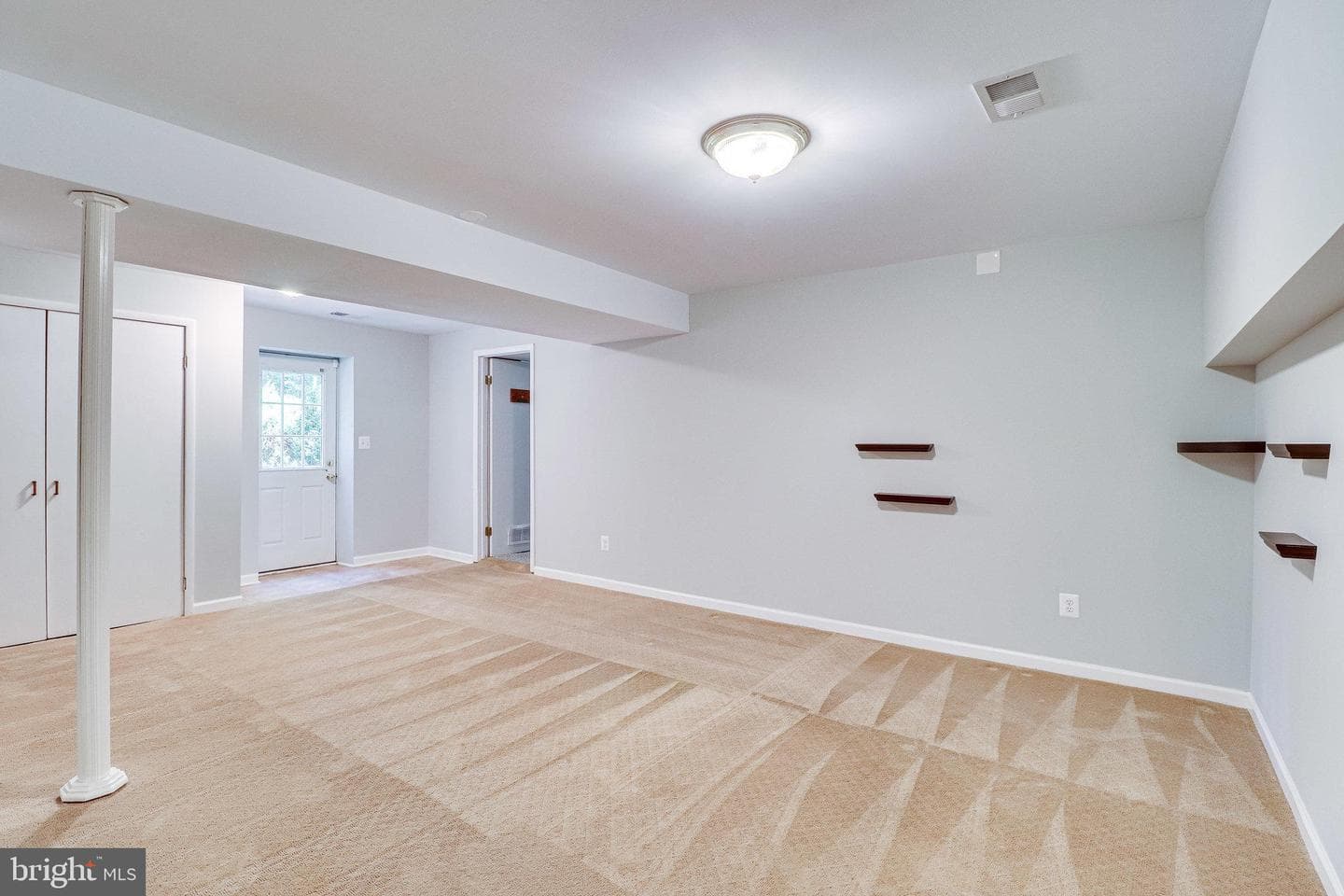 10507 Cavalcade Street photo 31