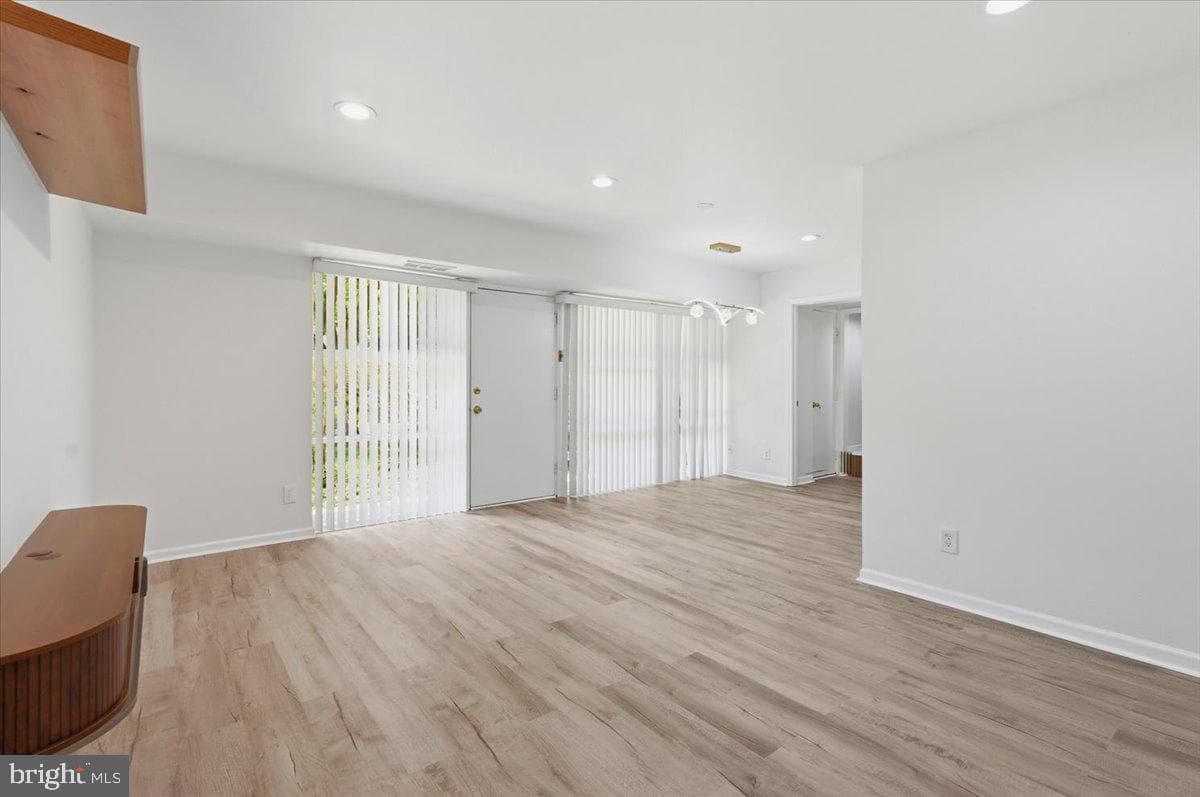 4941 Americana Drive #109 photo 10