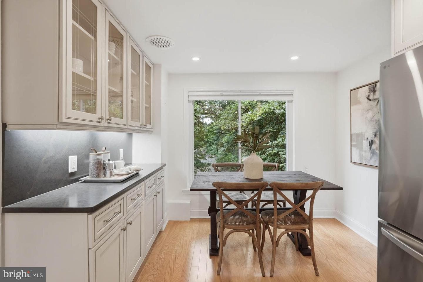 3419 Woodside Road photo 7