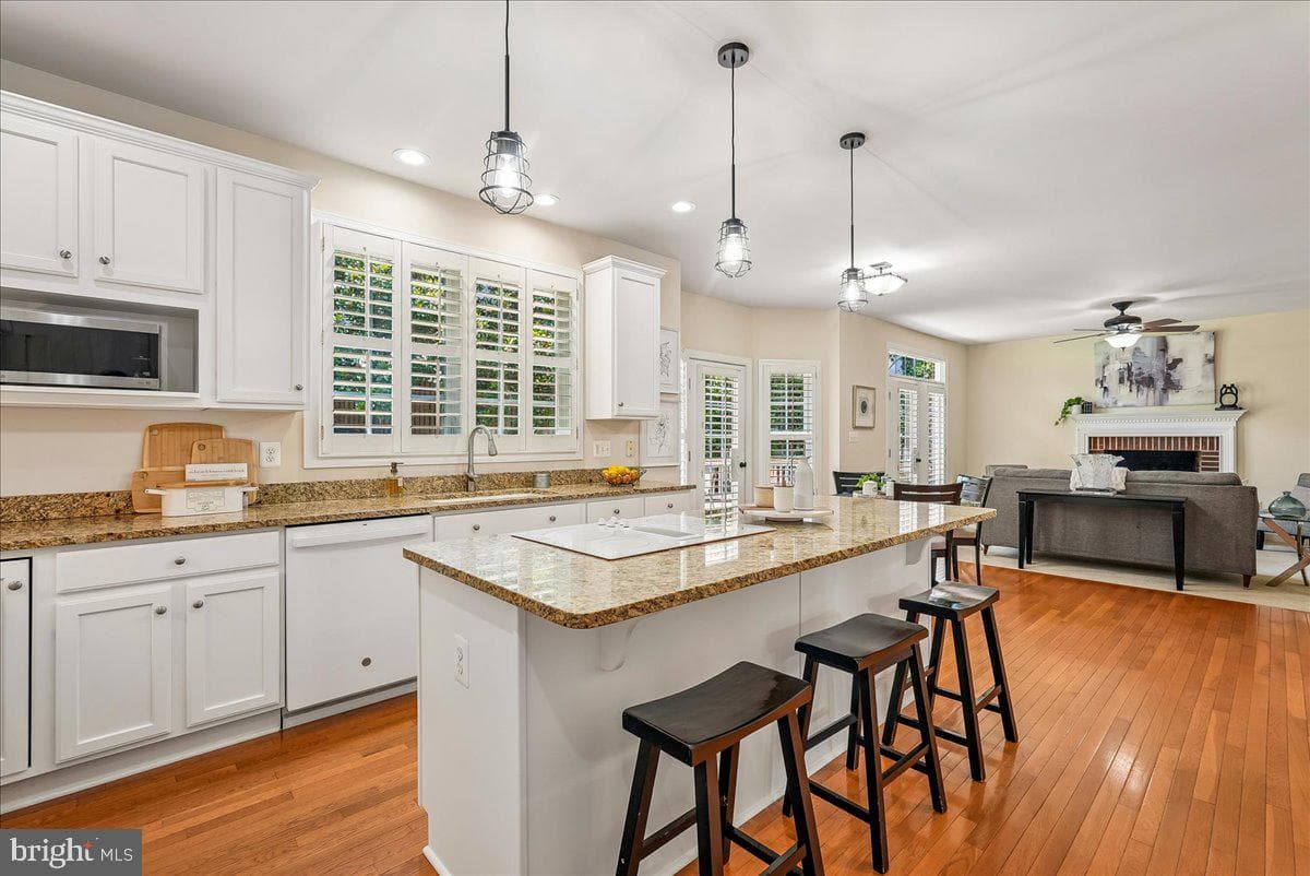 6322 Halsey Road photo 14