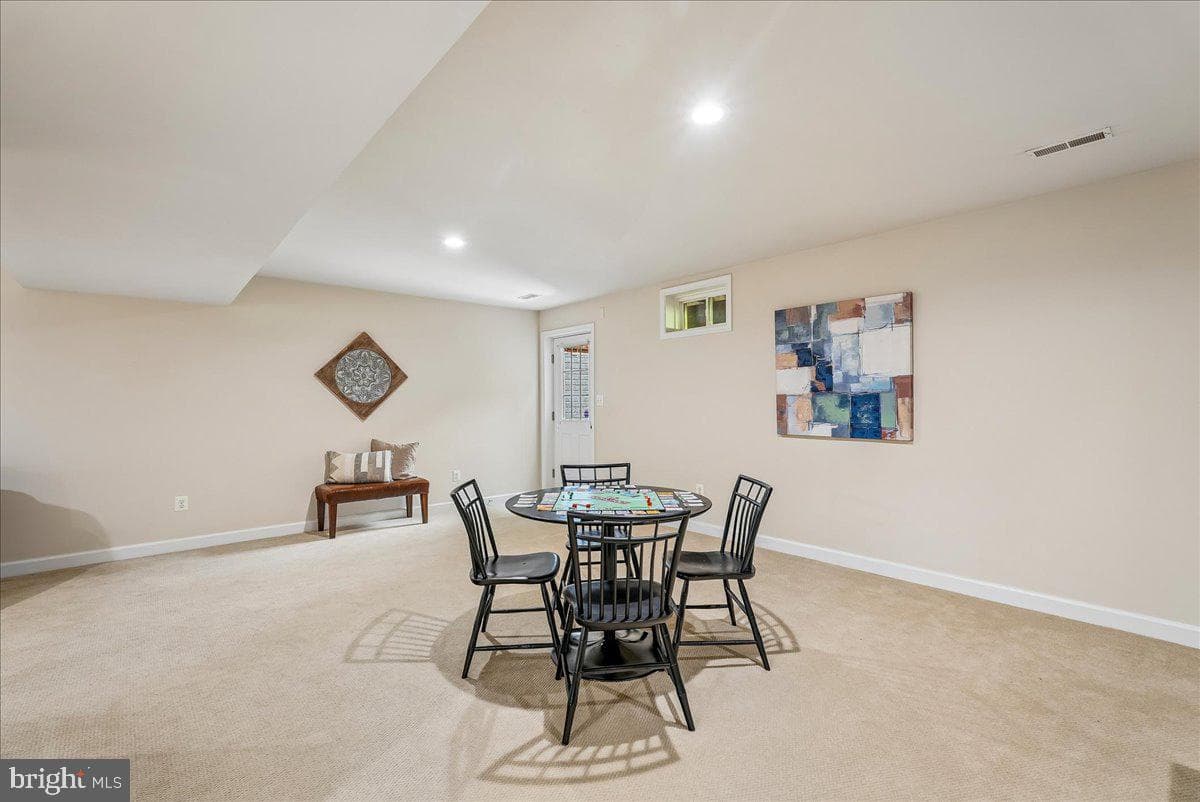 6322 Halsey Road photo 55