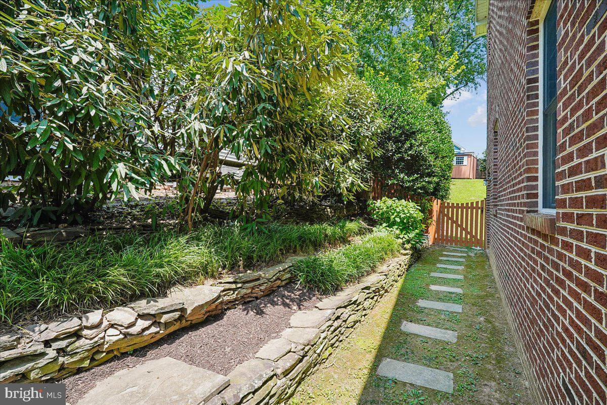 6322 Halsey Road photo 66