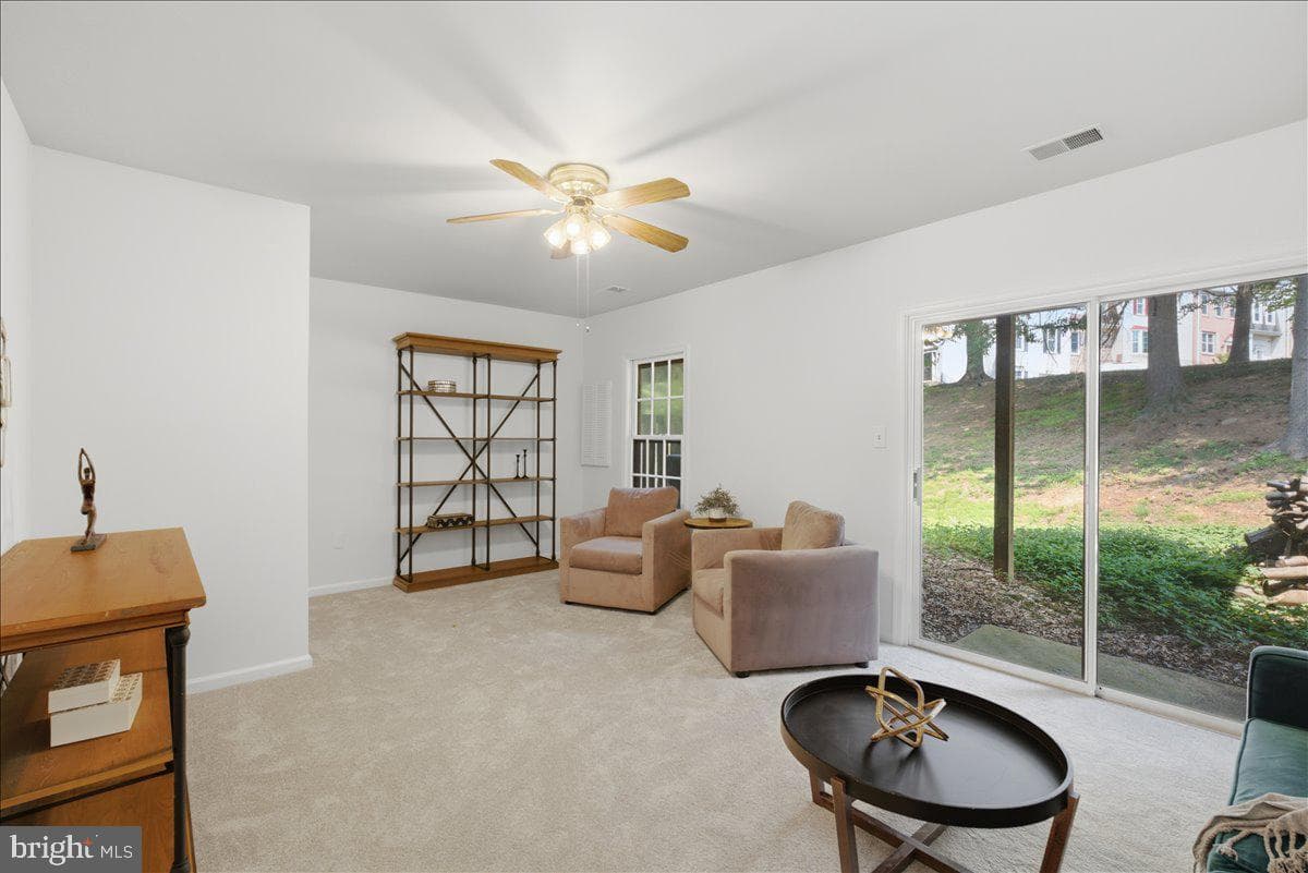 8902 Winding Hollow Way photo 23
