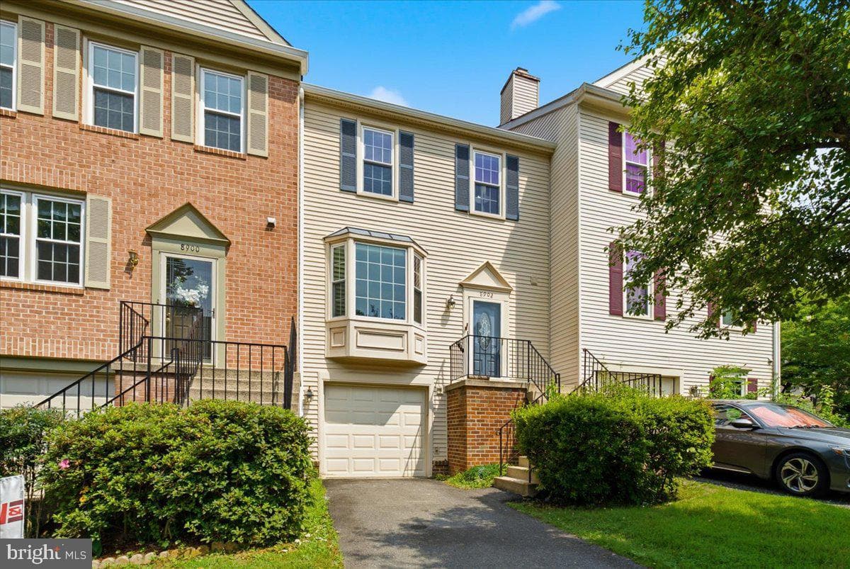 8902 Winding Hollow Way photo 29