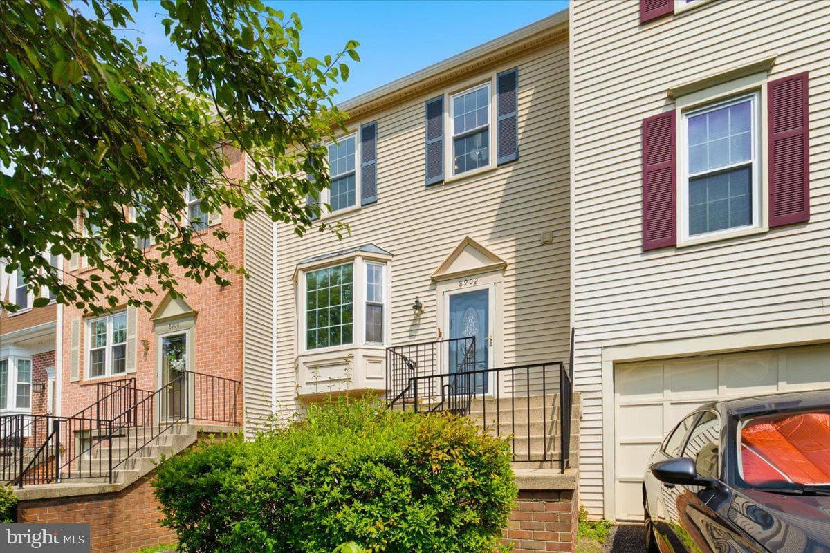 8902 Winding Hollow Way photo 30