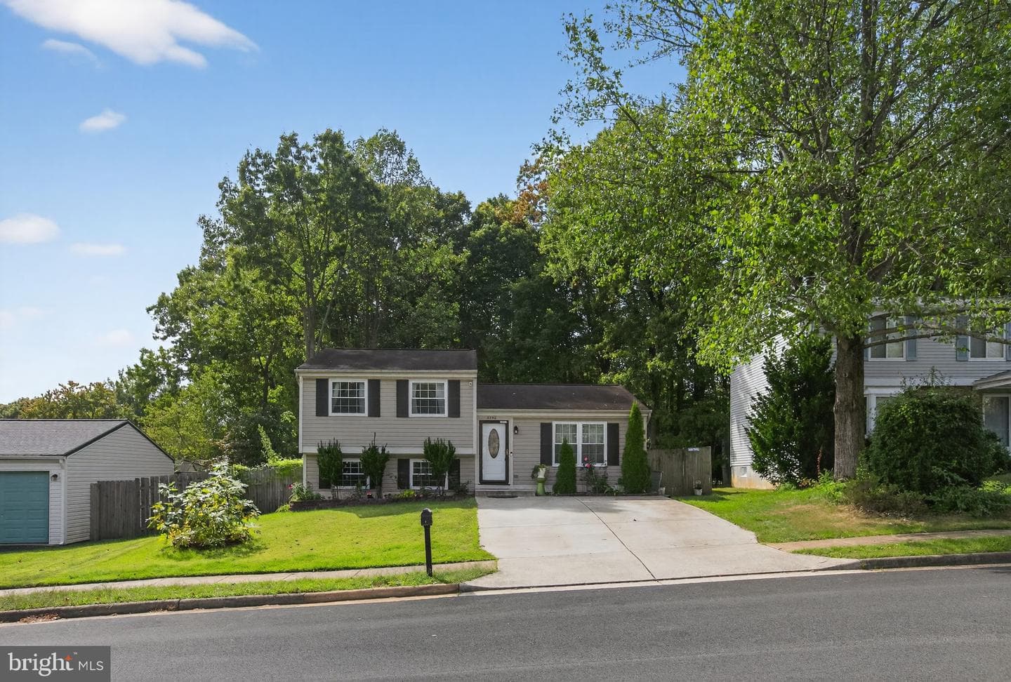 8460 Rippled Creek Court, Springfield