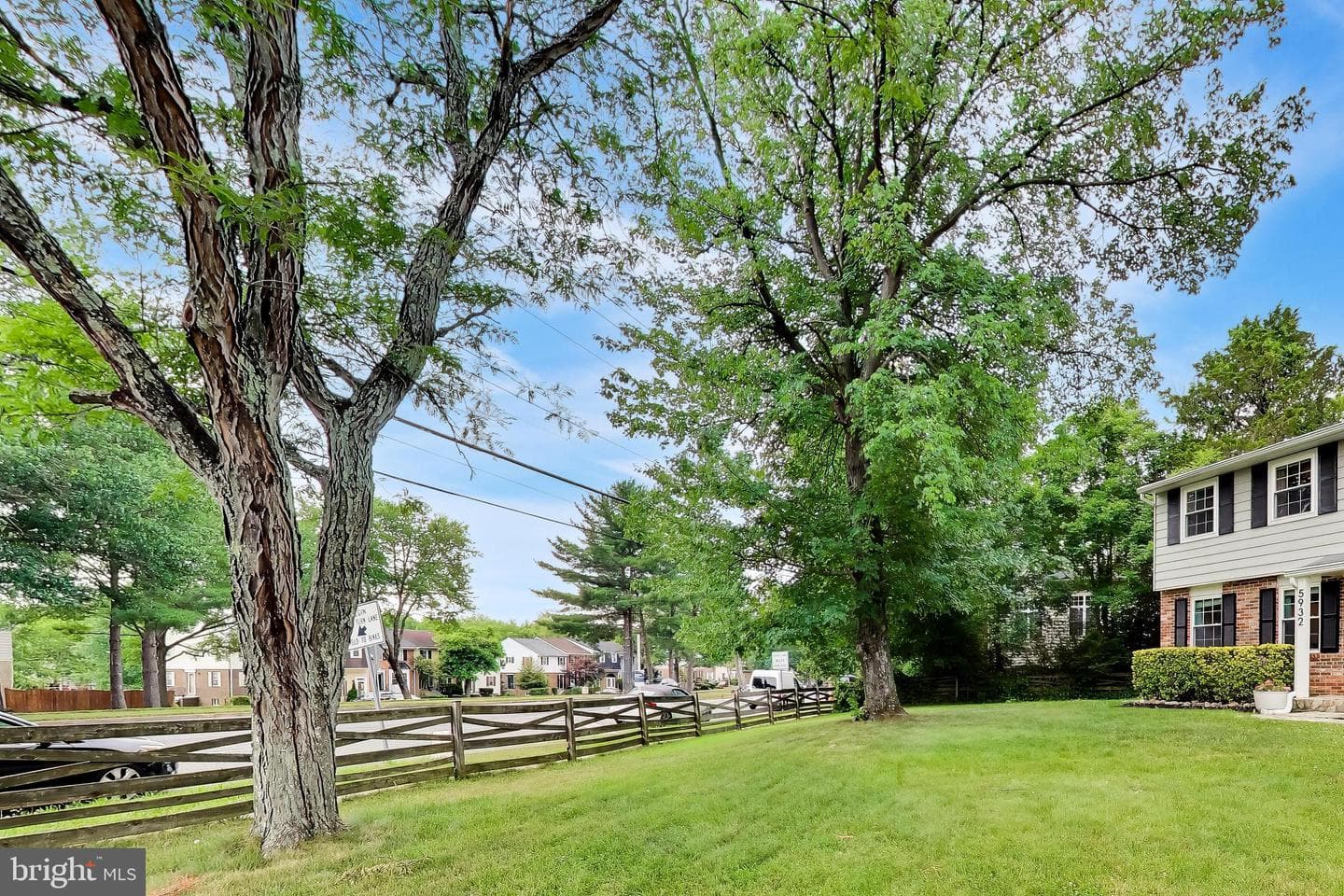 5932 Peregrine Dr photo 28