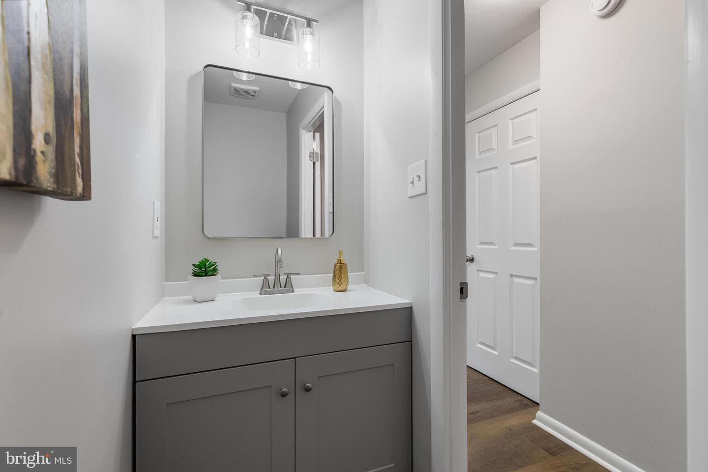 2256 Gunsmith Square photo 17