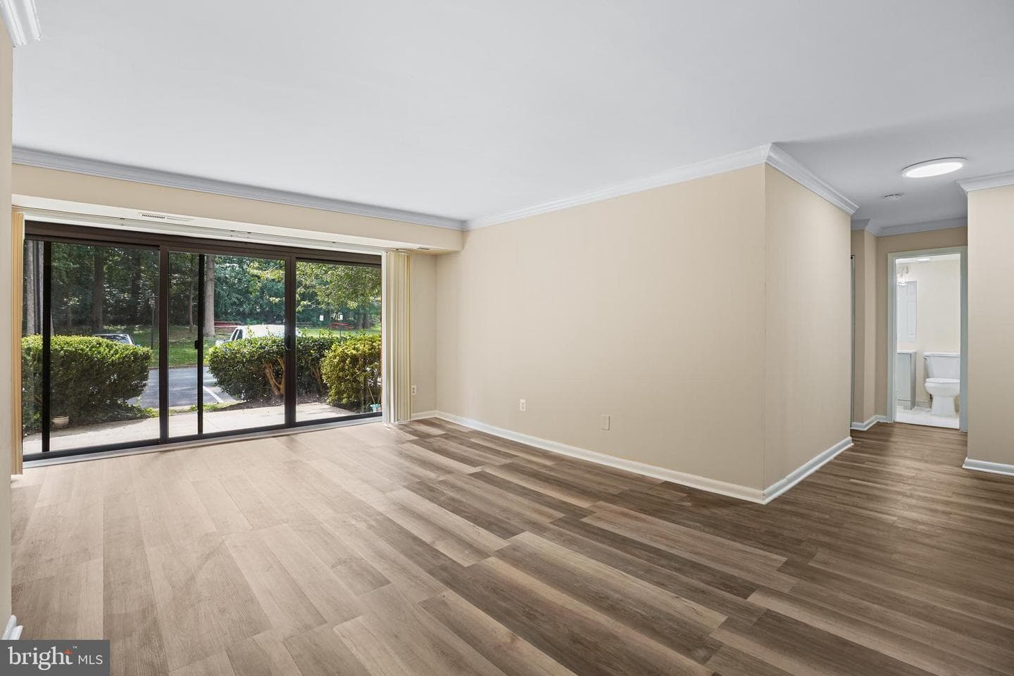 6141 Leesburg Pike #101 photo 14