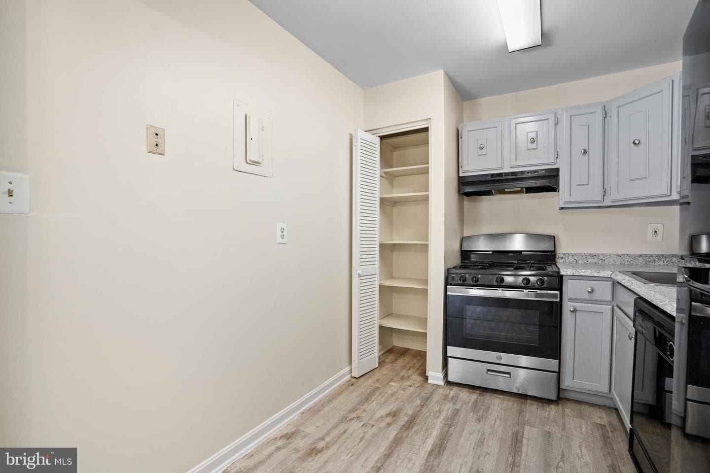 6141 Leesburg Pike #101 photo 16