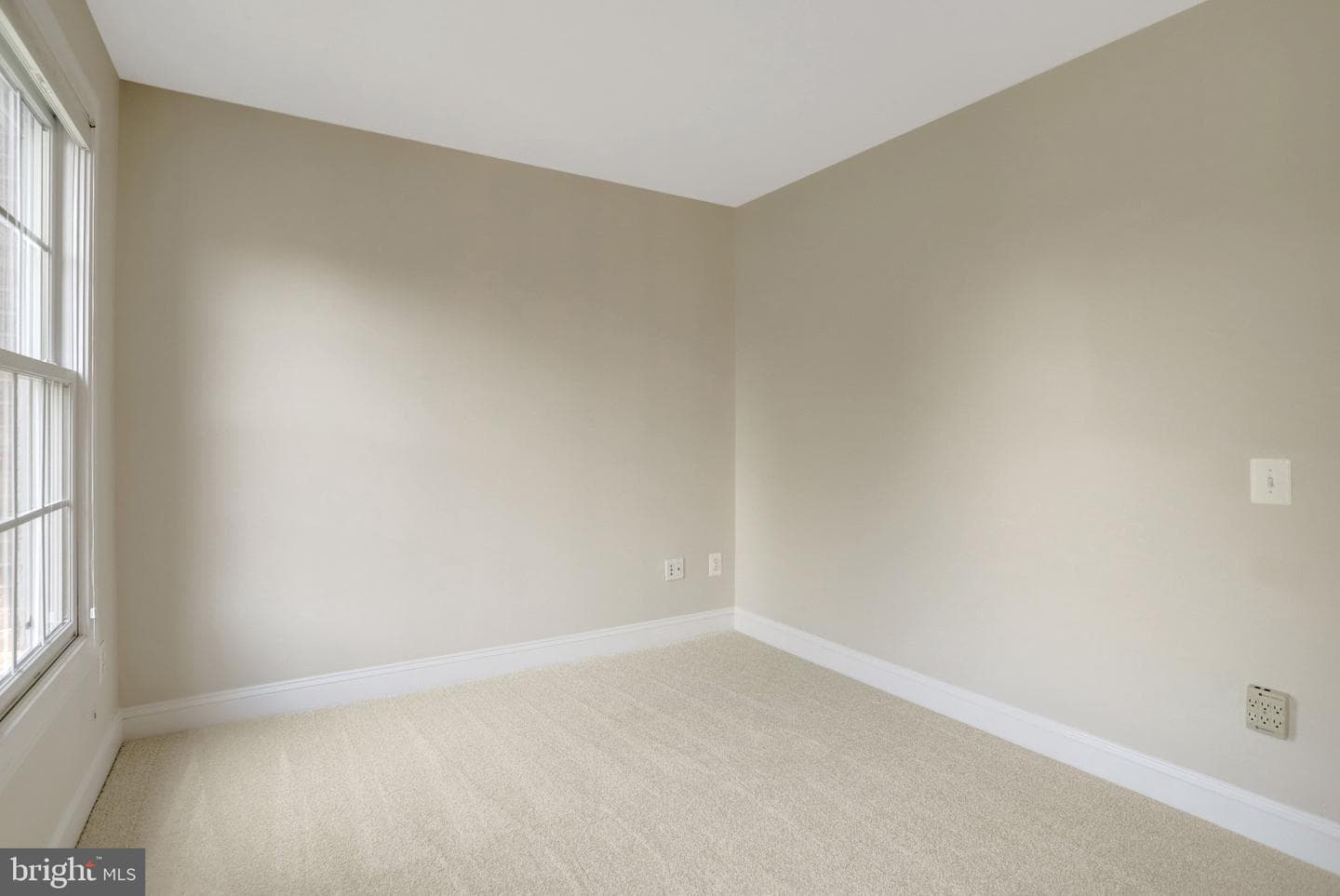 6276 Kingfisher Lane photo 32