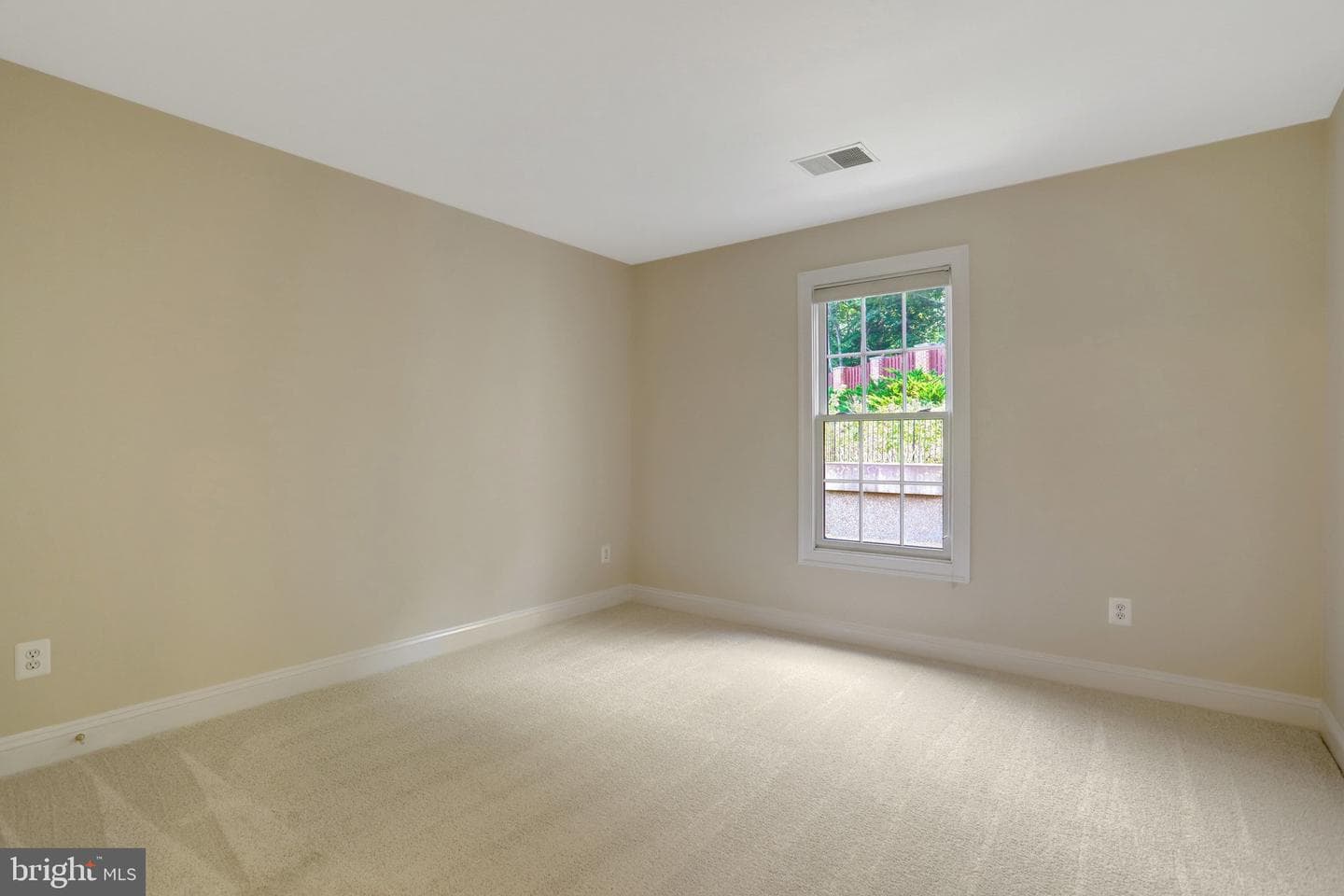 6276 Kingfisher Lane photo 35
