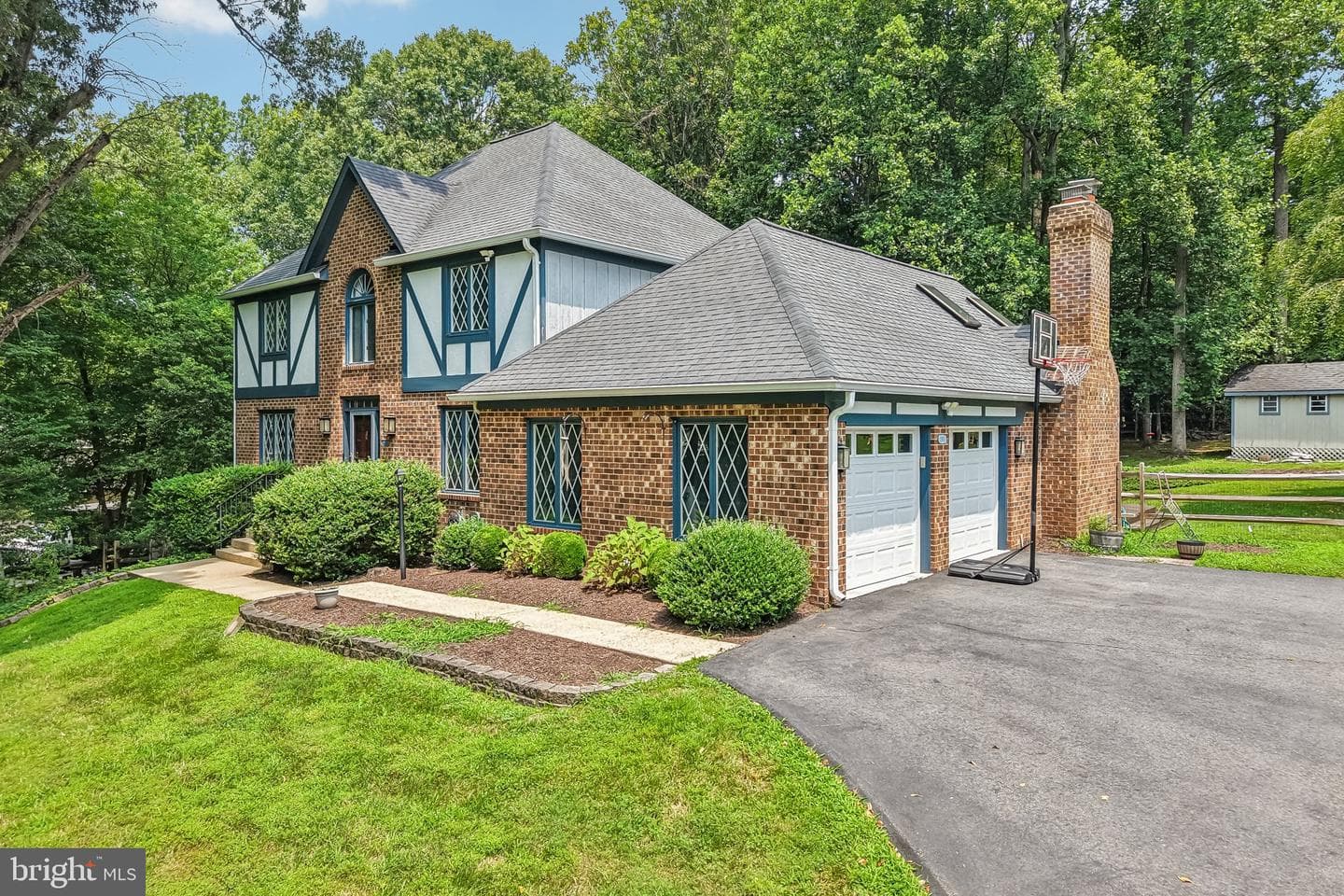 2903 Taj Drive, Oakton