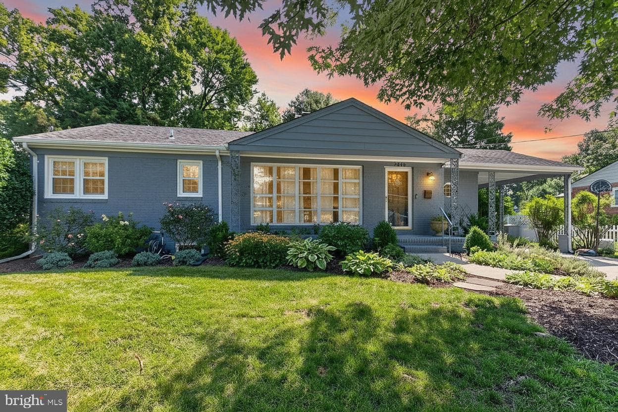 7915 Bainbridge Road, Alexandria