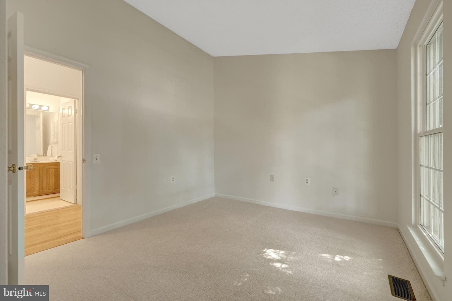 1340 Cassia Street photo 36