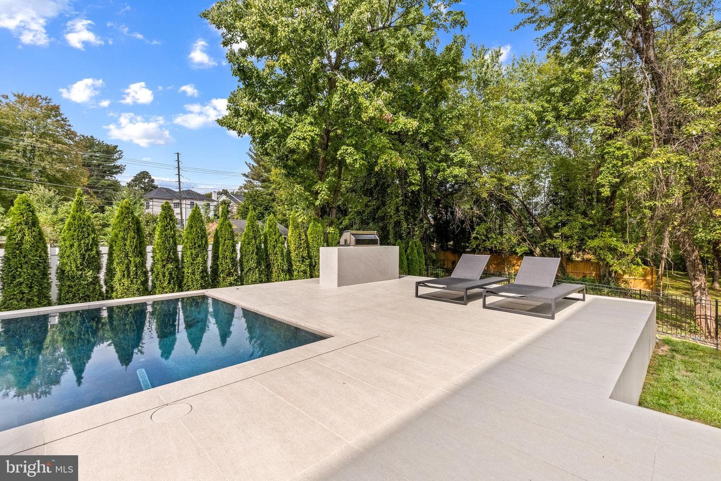 7216 Davis Court, Mclean
