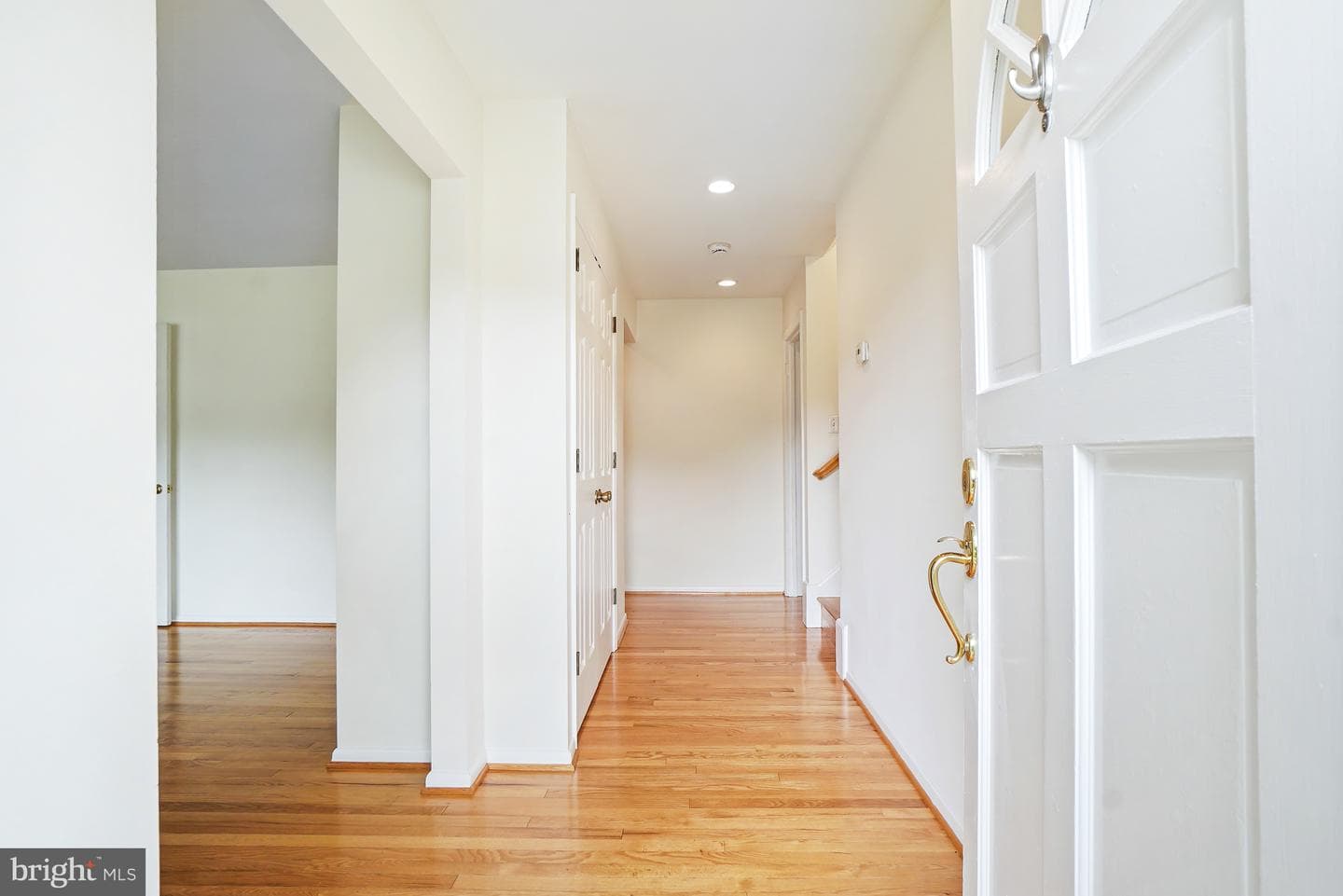 8524 Doter Drive photo 9