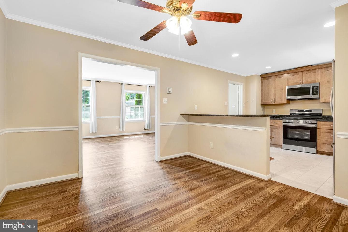 8010 Candlewood Drive photo 8
