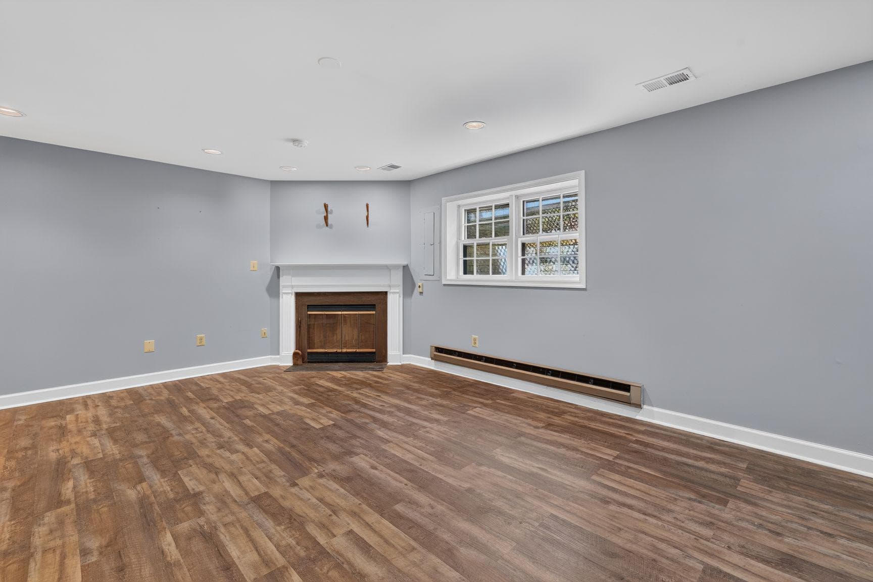 6050 Estates Drive photo 25