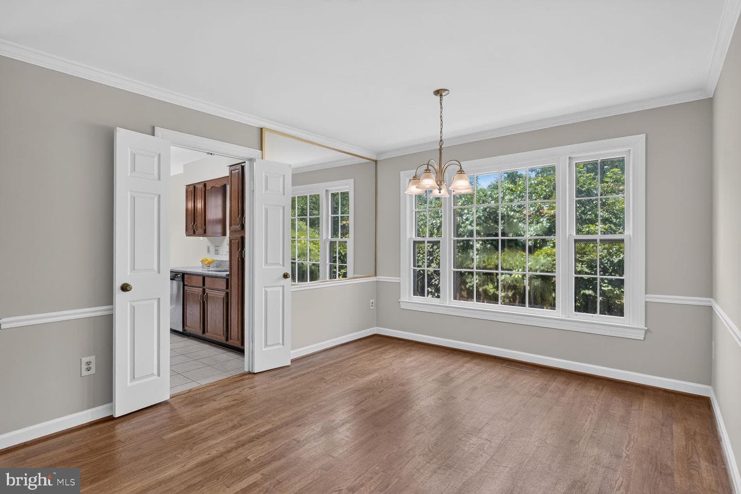 6050 Estates Drive photo 4
