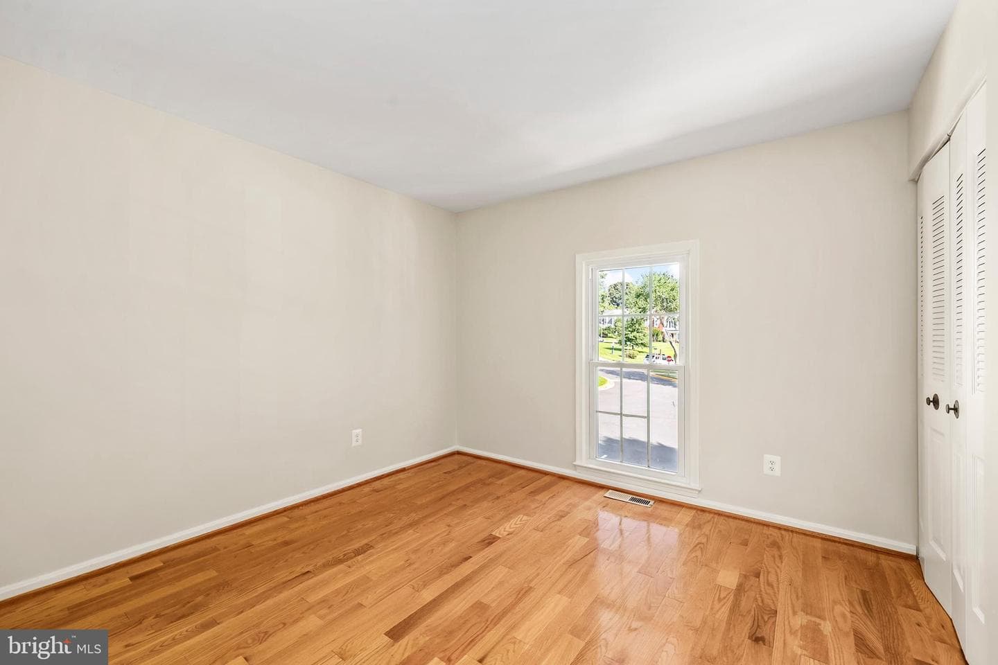 5409 Riverboat Way photo 24