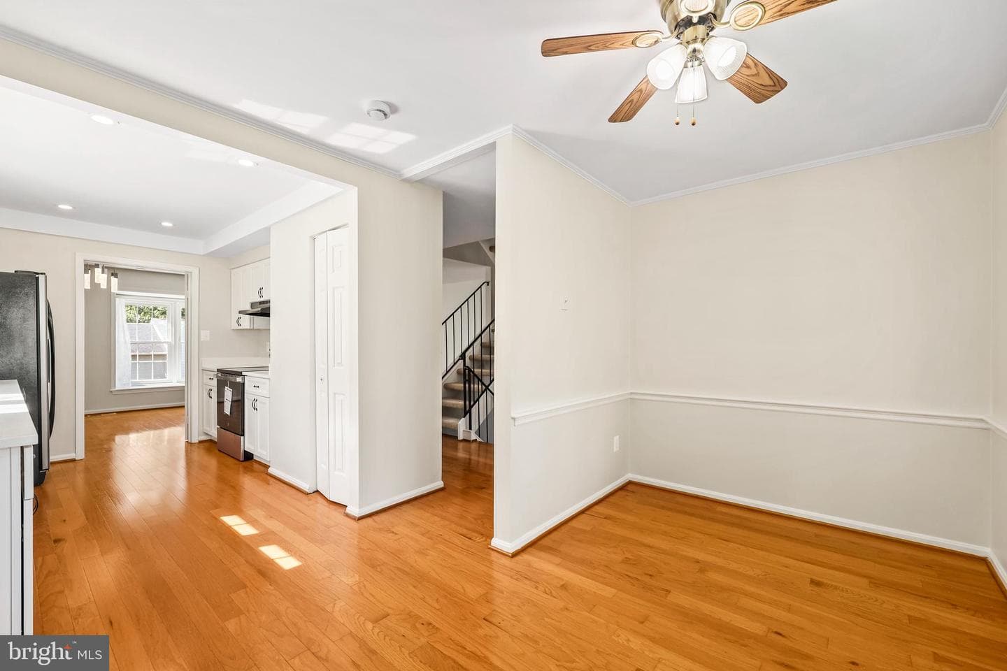 5409 Riverboat Way photo 7