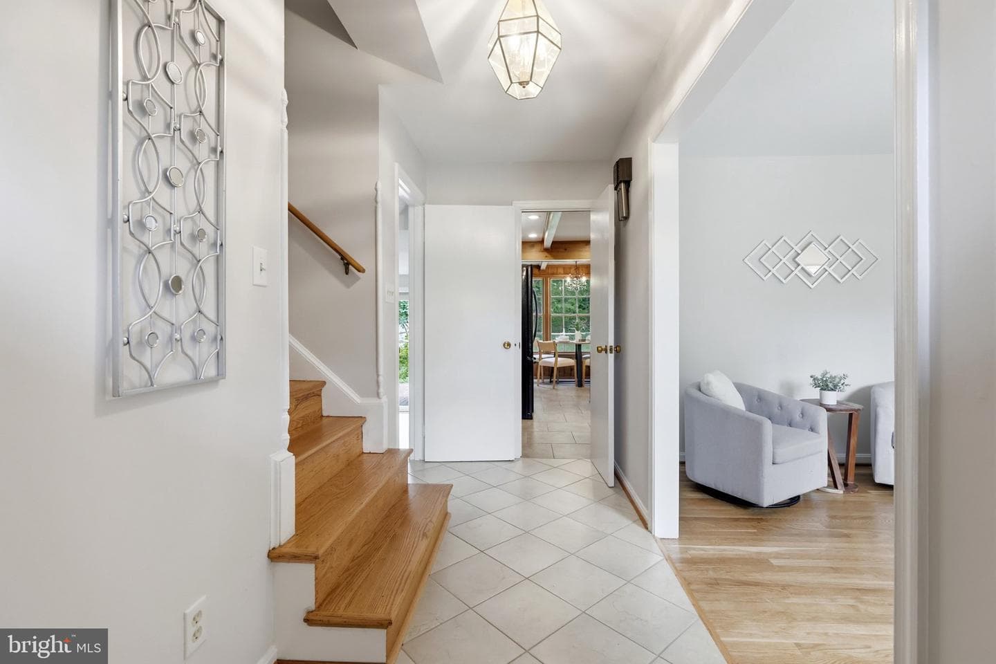 6527 Bay Tree Court photo 8