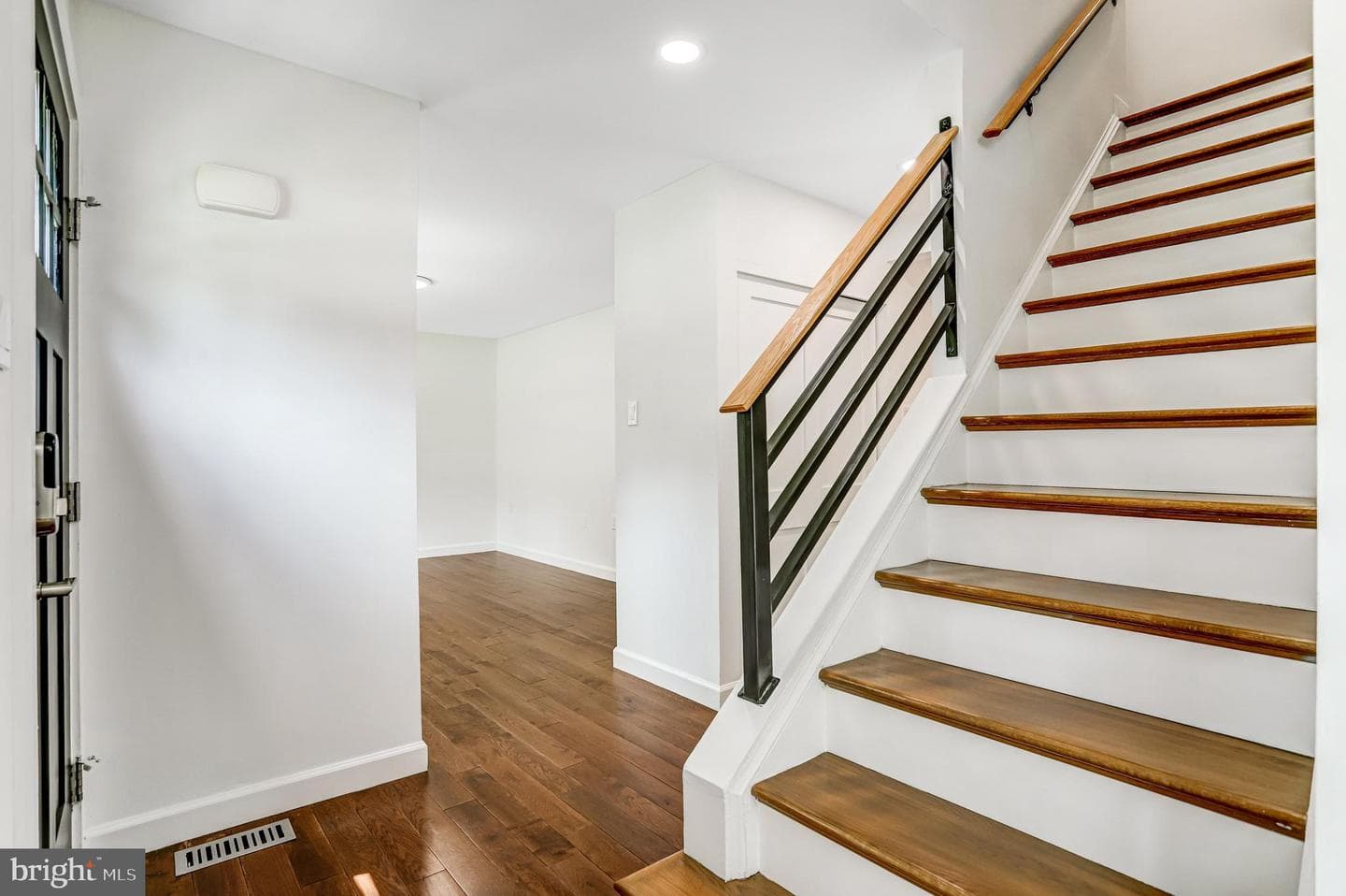 1413 Bayshire Lane photo 16