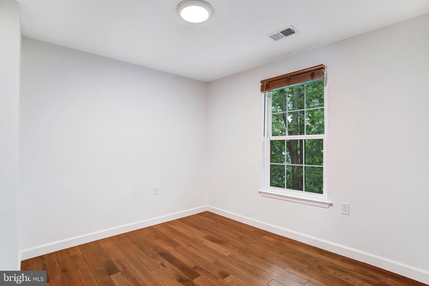 1413 Bayshire Lane photo 29