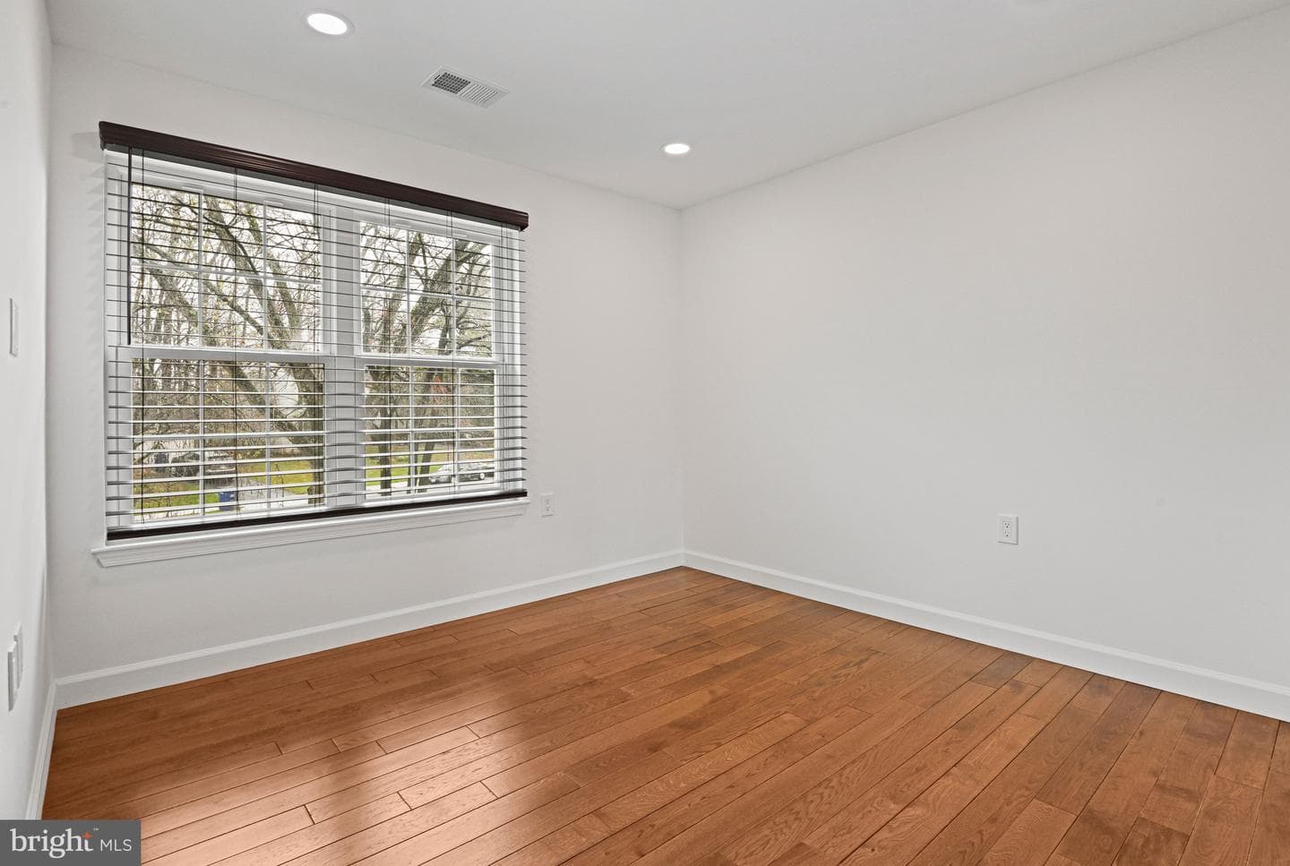 1413 Bayshire Lane photo 35