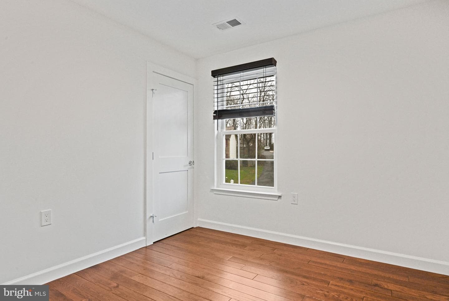 1413 Bayshire Lane photo 36