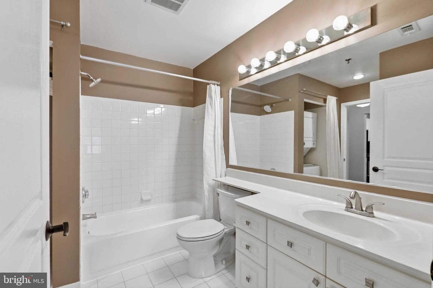 5565 Seminary Road #314 photo 13