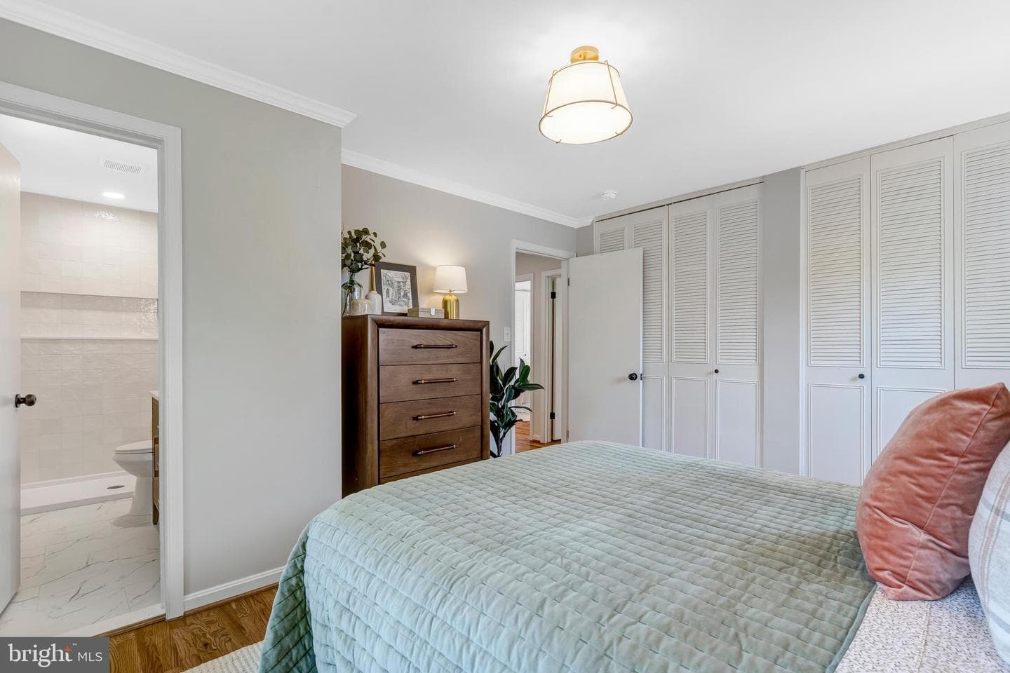 5416 Chatsworth Court photo 24