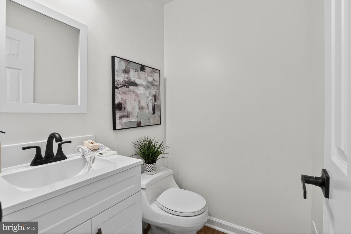 8808 Black Alder Drive photo 33