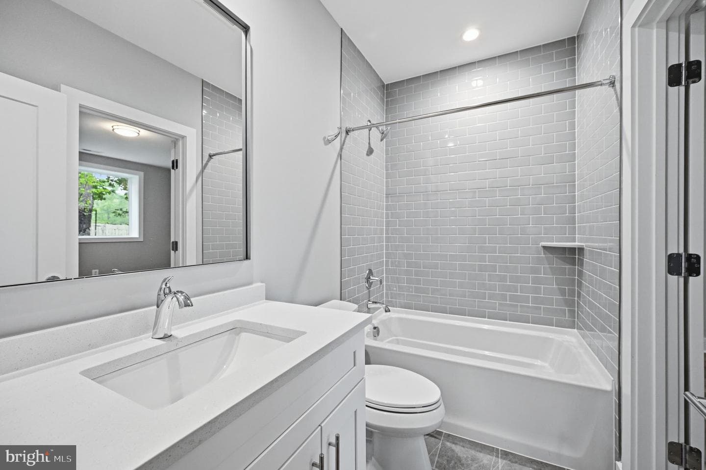 449 Lawyers Road NW photo 34